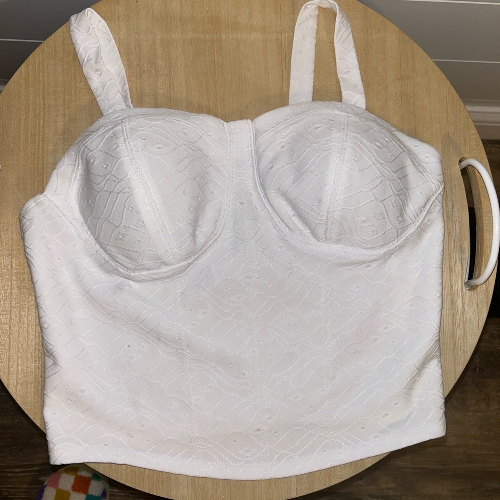 Large white top